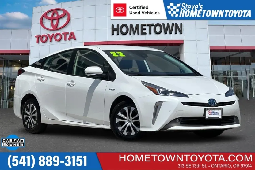 2022 Toyota Prius LE AWD-e photo 1