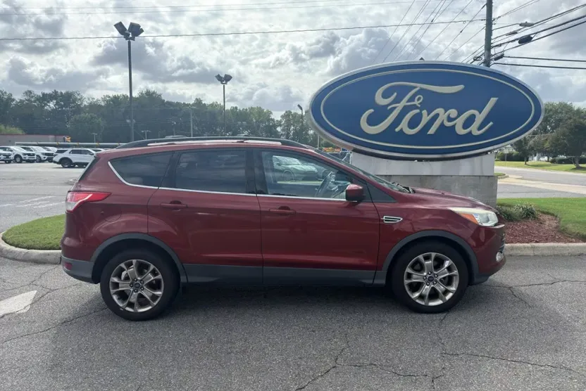 2014 Ford Escape SE photo 1