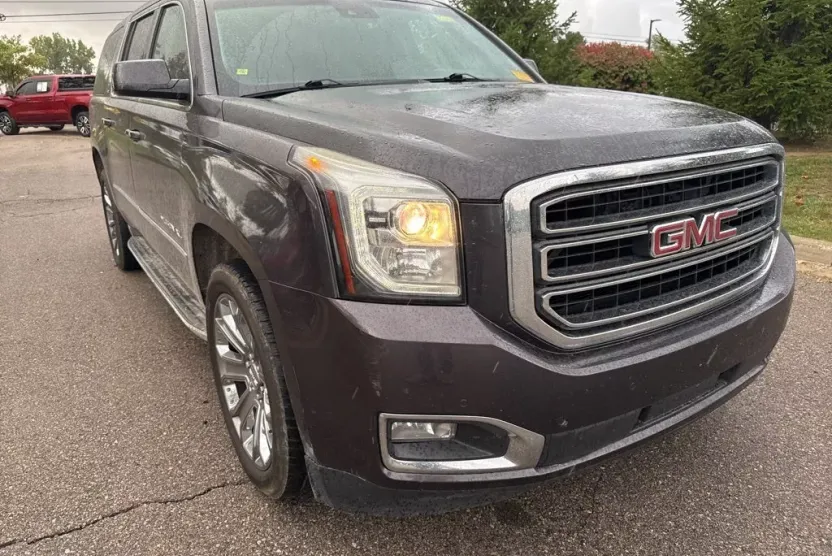2015 Gmc Yukon XL SLT 1500 photo 1