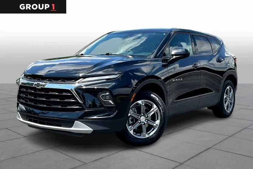 2023 Chevrolet Blazer 2LT photo 1