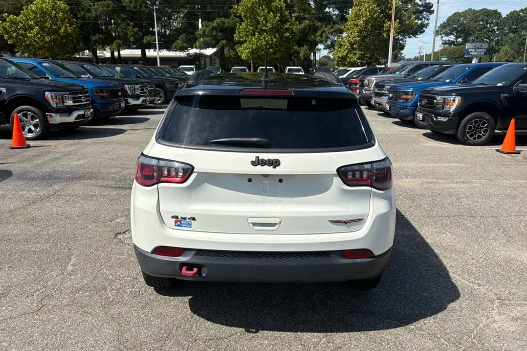 2018 Jeep Compass Trailhawk photo 1