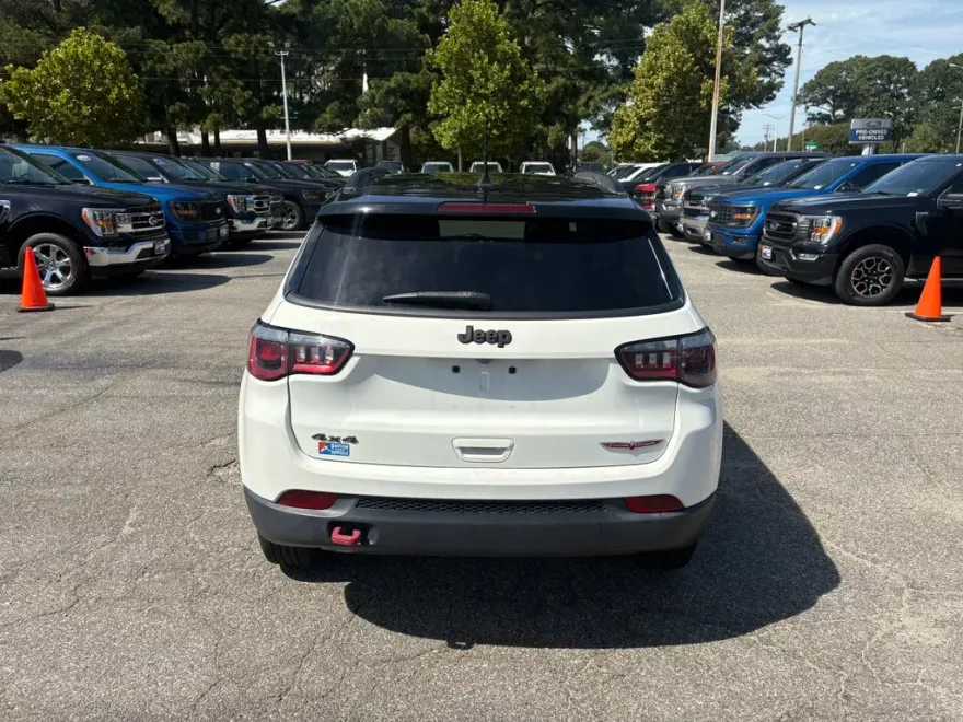 2018 Jeep Compass Trailhawk photo 1