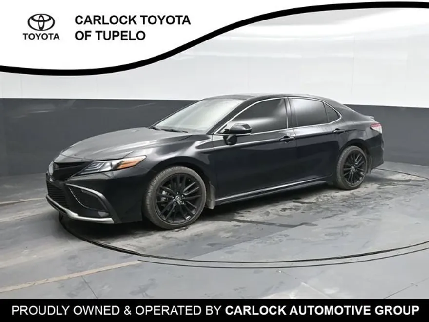 2023 Toyota Camry XSE photo 1