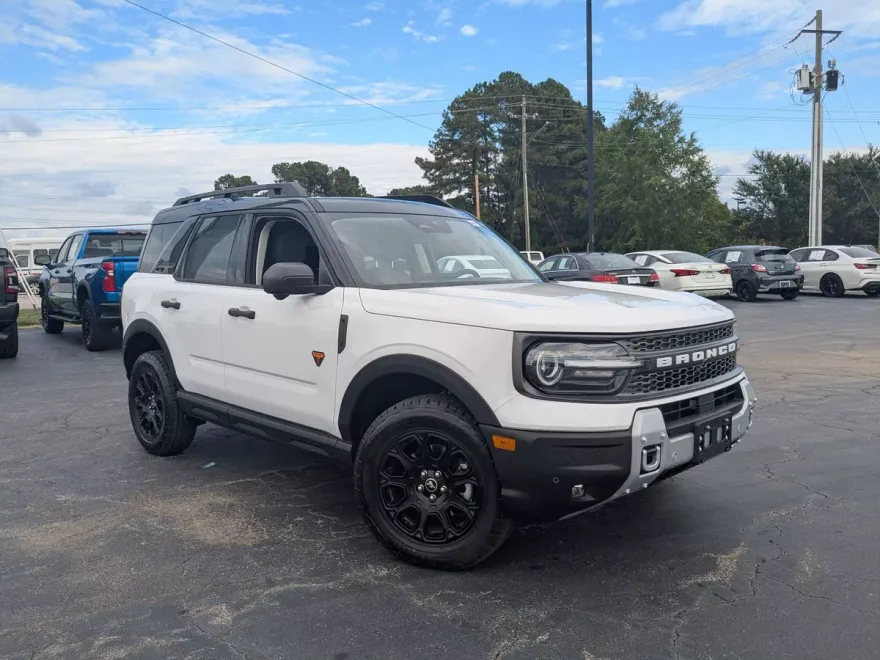 2025 Ford Bronco Sport Badlands photo 1