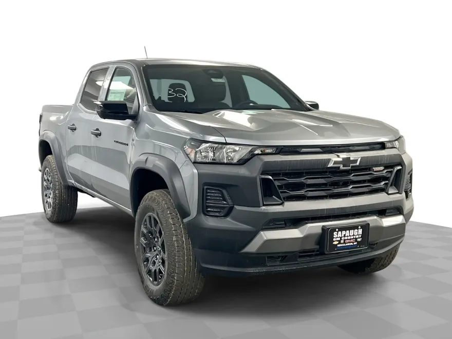 2026 Chevrolet Colorado Trail Boss photo 1