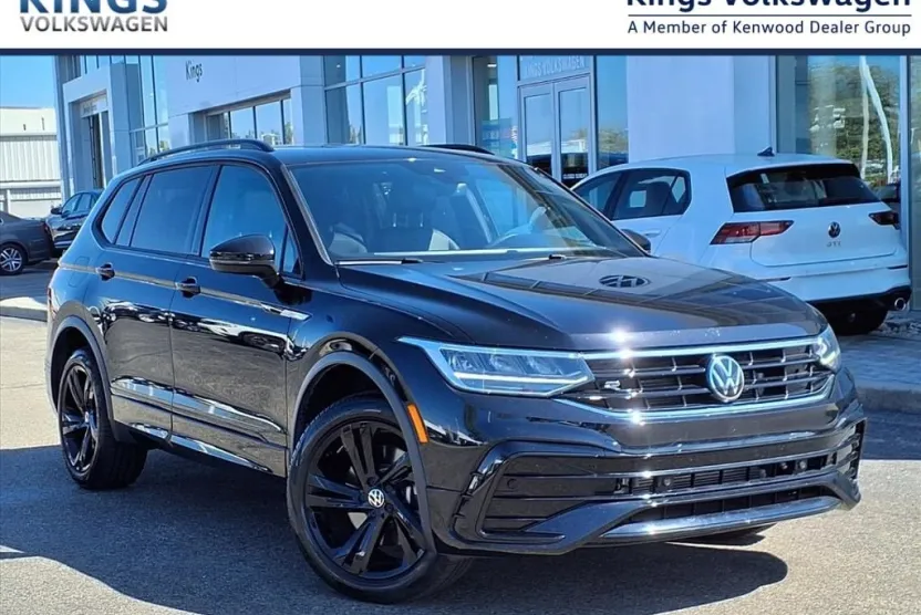 2024 Volkswagen Tiguan SE R-Line Black photo 1