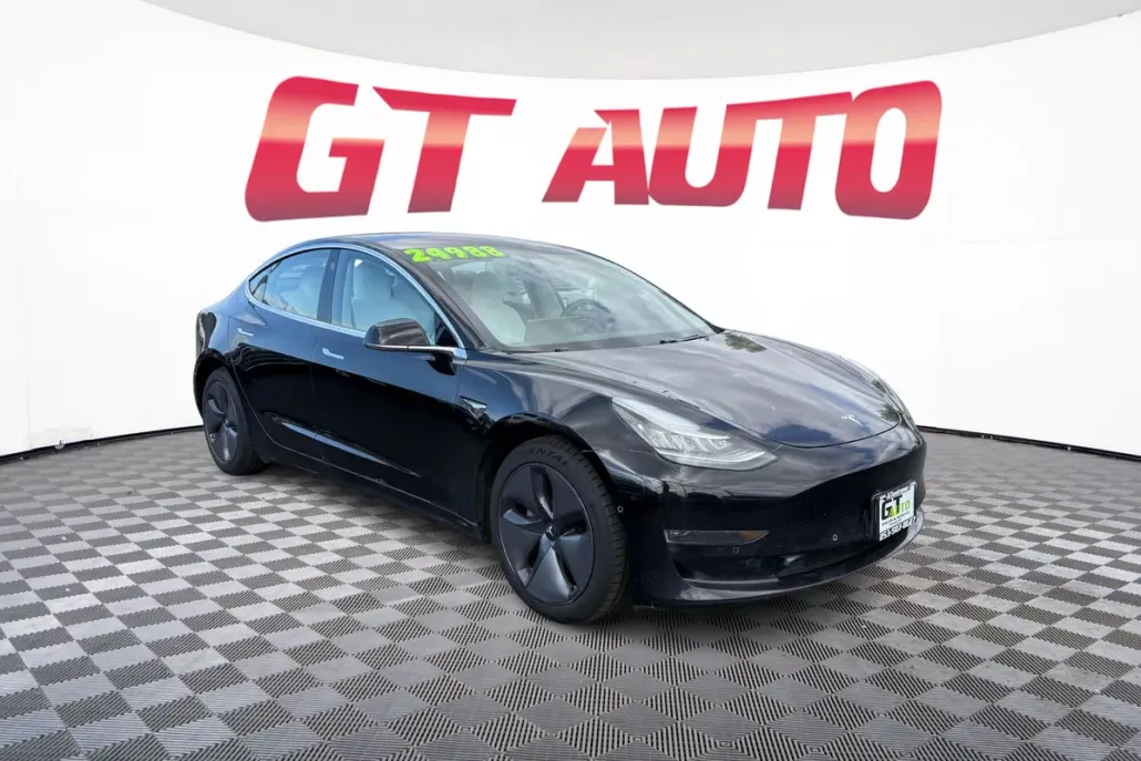 2018 Tesla Model 3 Long Range photo 1