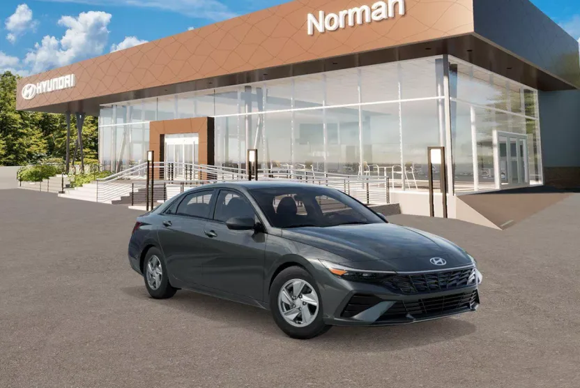 2025 Hyundai Elantra SE photo 1