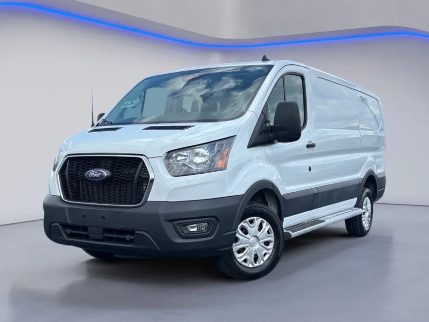 2023 Ford Transit photo 1