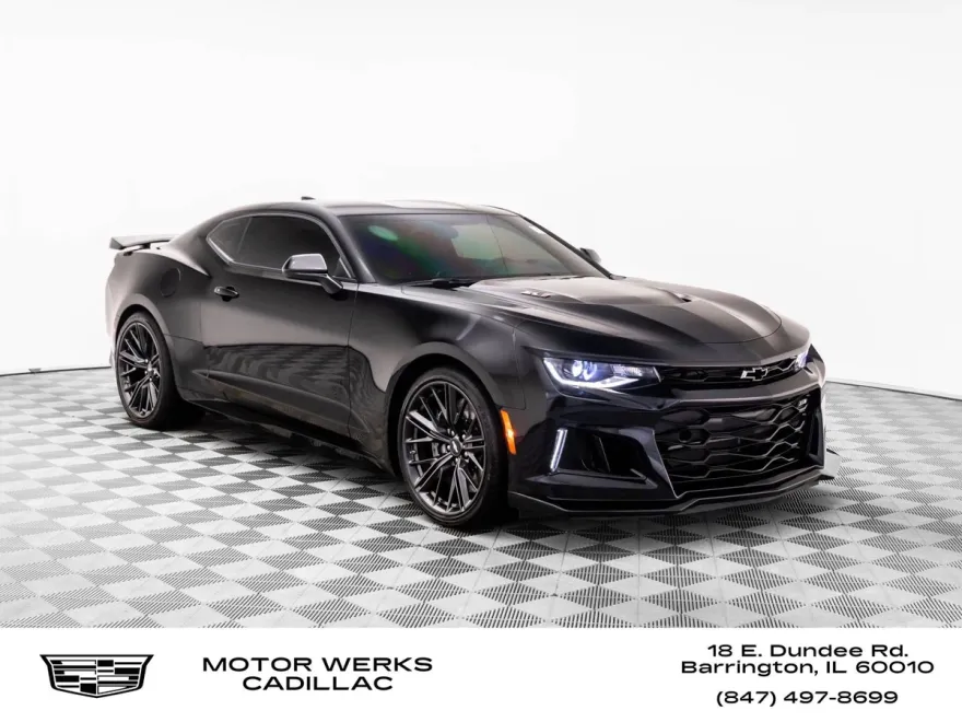2017 Chevrolet Camaro ZL1 photo 1