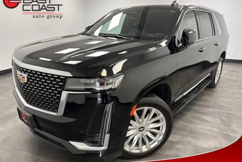 2021 Cadillac Escalade ESV Luxury photo 1