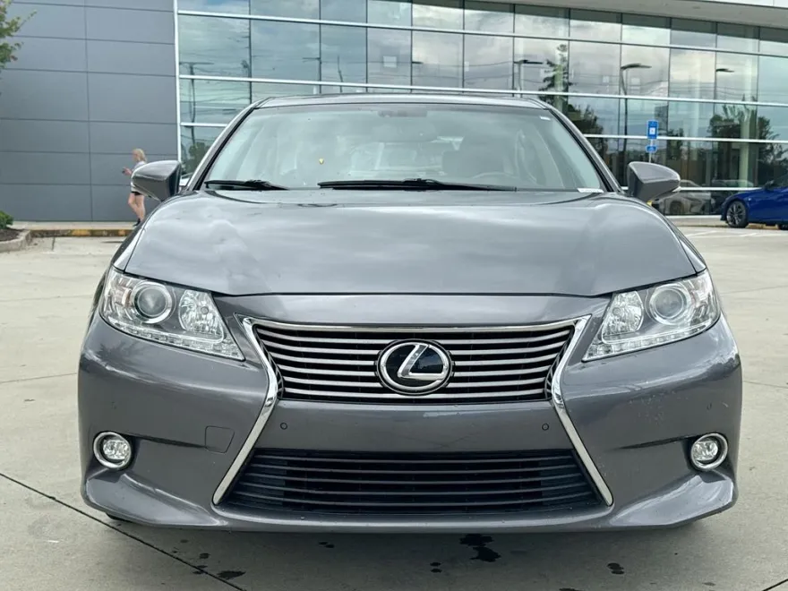 2014 Lexus ES 350 photo 1