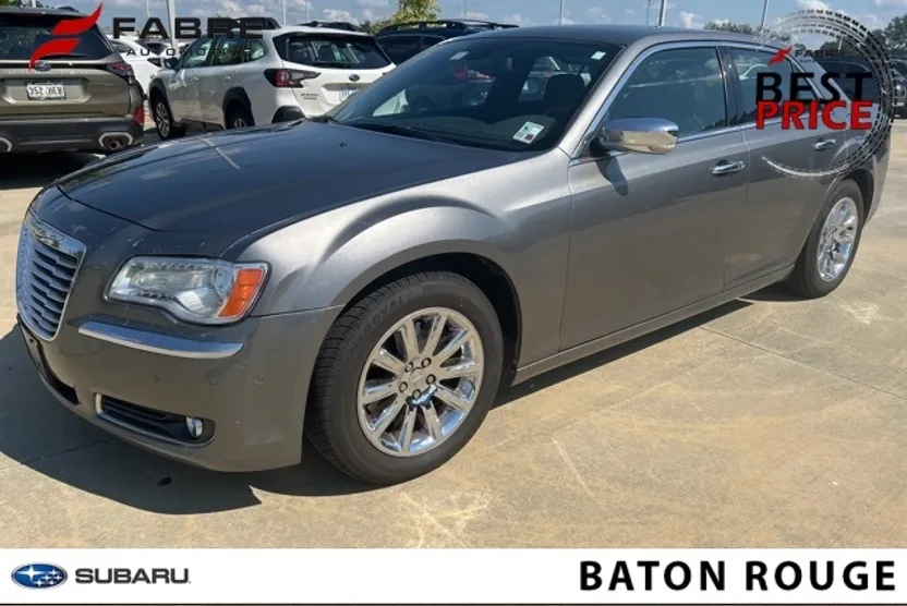 2011 Chrysler 300 C Base photo 1