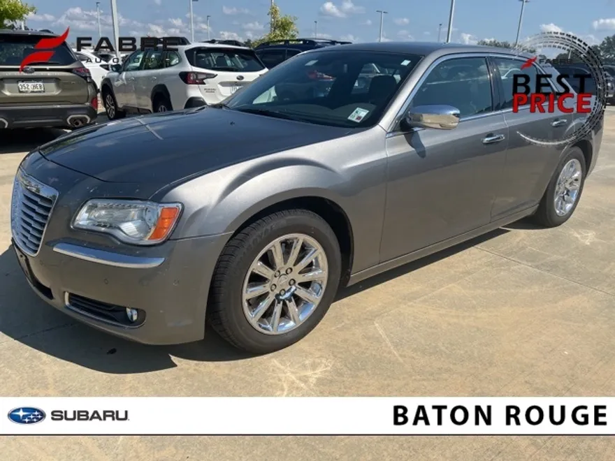 2011 Chrysler 300 C Base photo 1