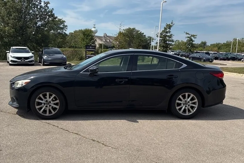 2016 Mazda Mazda6 i Sport photo 1