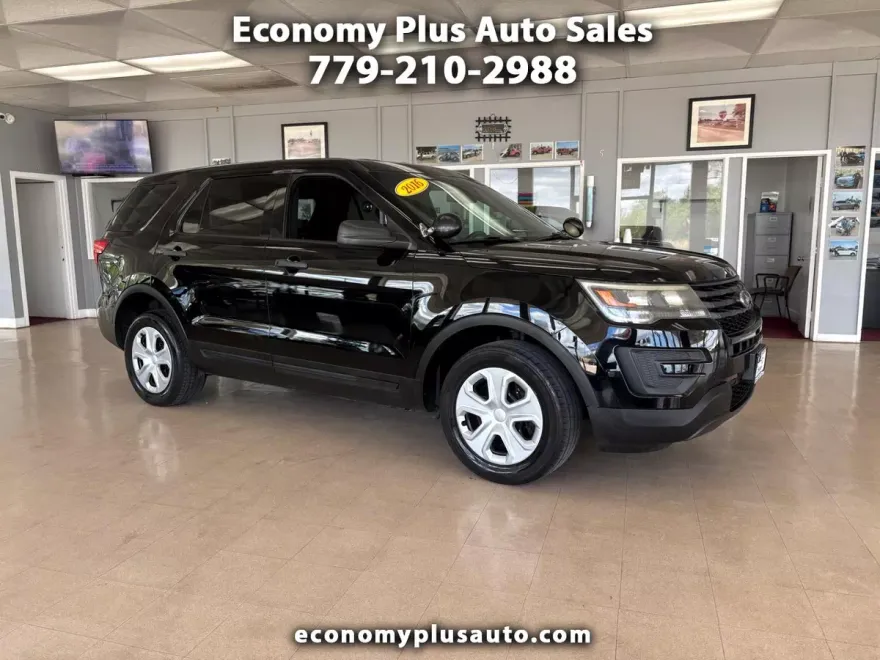 2016 Ford Explorer photo 1