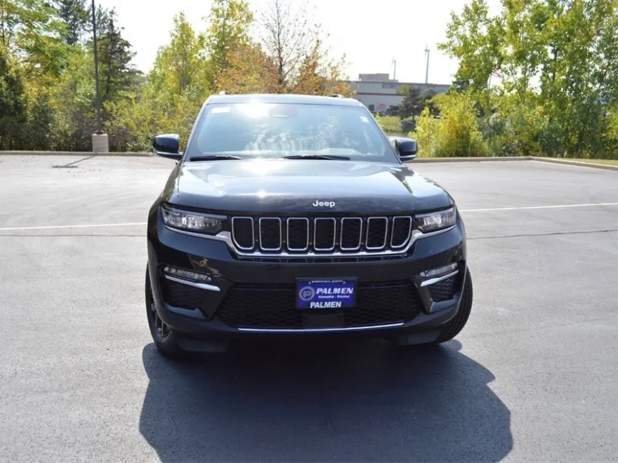 2025 Jeep Grand Cherokee Limited photo 1