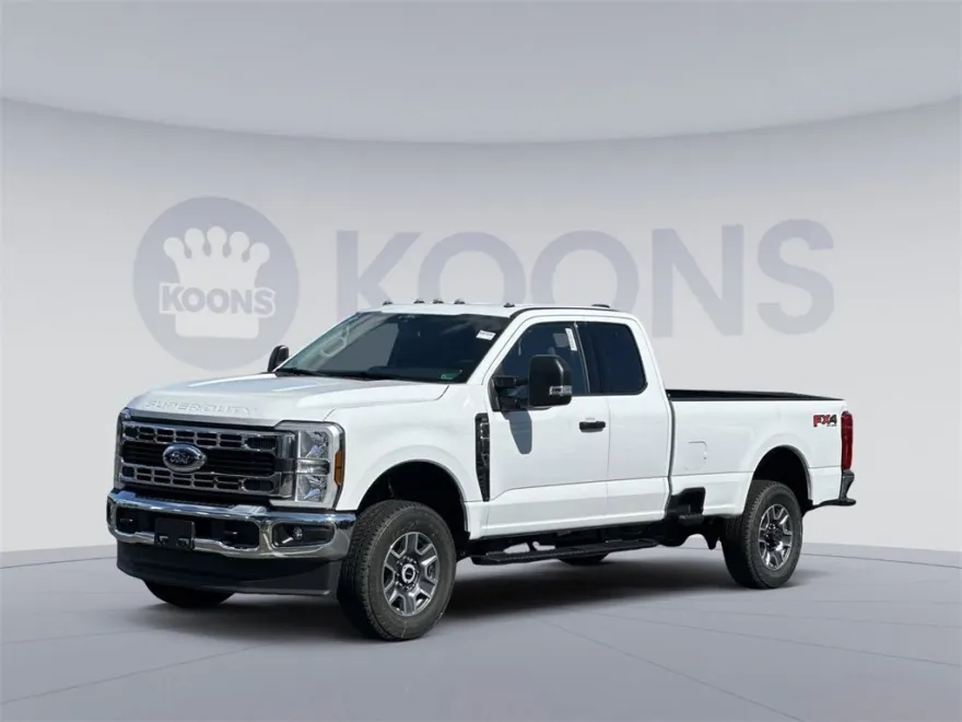 2025 Ford F-250 photo 1