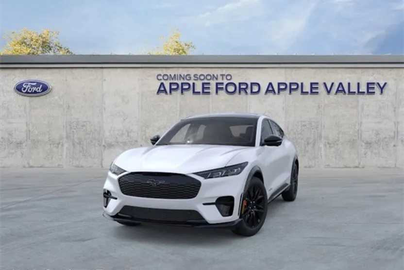2025 Ford Mustang Mach-E Premium photo 1