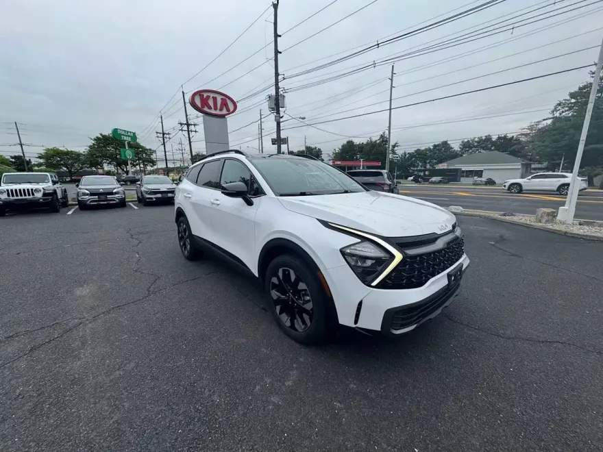 2023 Kia Sportage X-Line photo 1