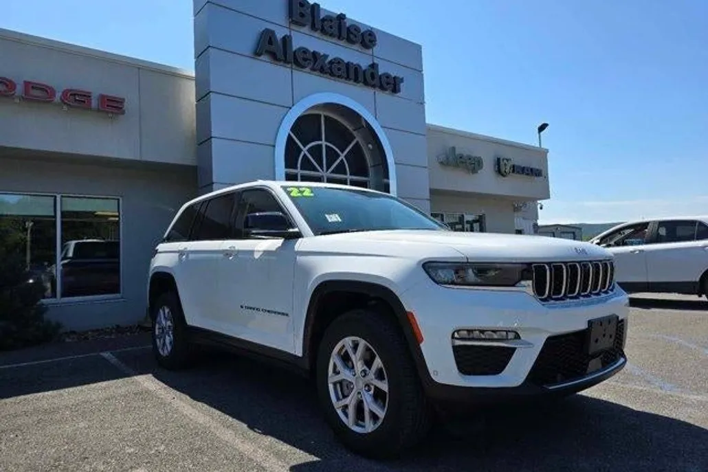 2022 Jeep Grand Cherokee Limited photo 1