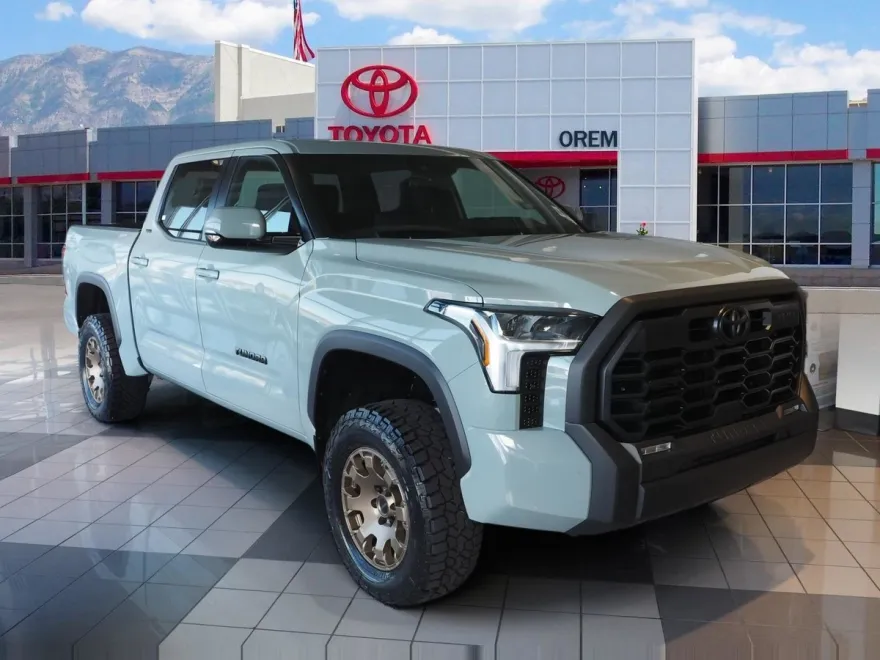2026 Toyota Tundra SR5 photo 1