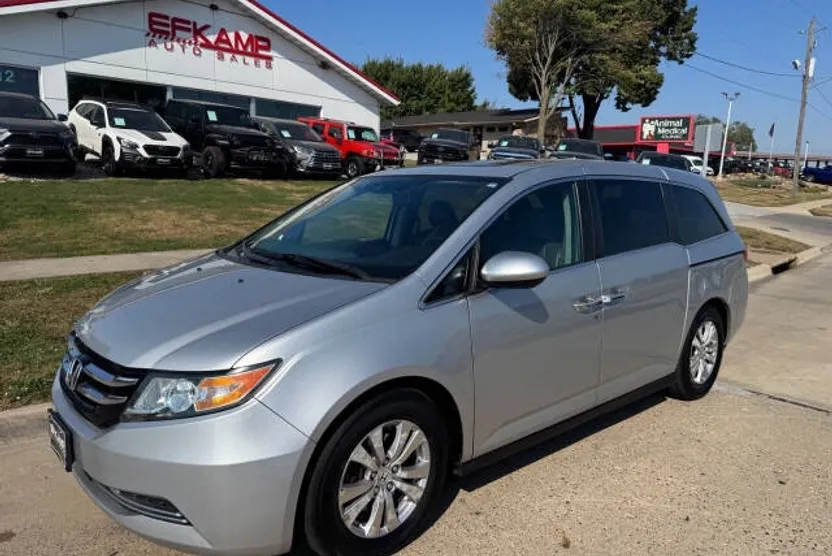 2015 Honda Odyssey EX-L photo 1