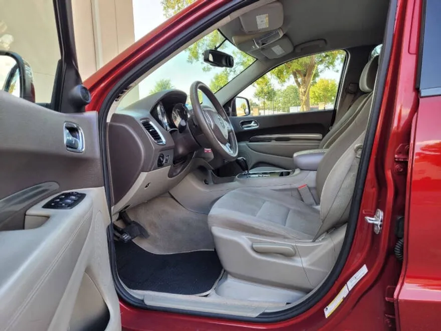 2013 Dodge Durango SXT photo 1