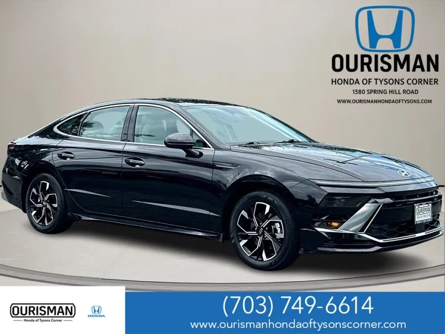 2025 Hyundai Sonata SEL photo 1