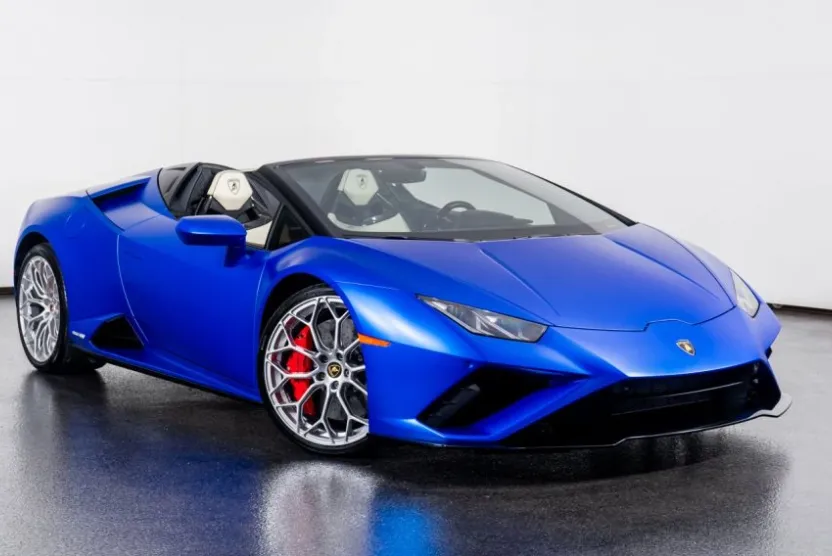 2021 Lamborghini Huracan Evo photo 1