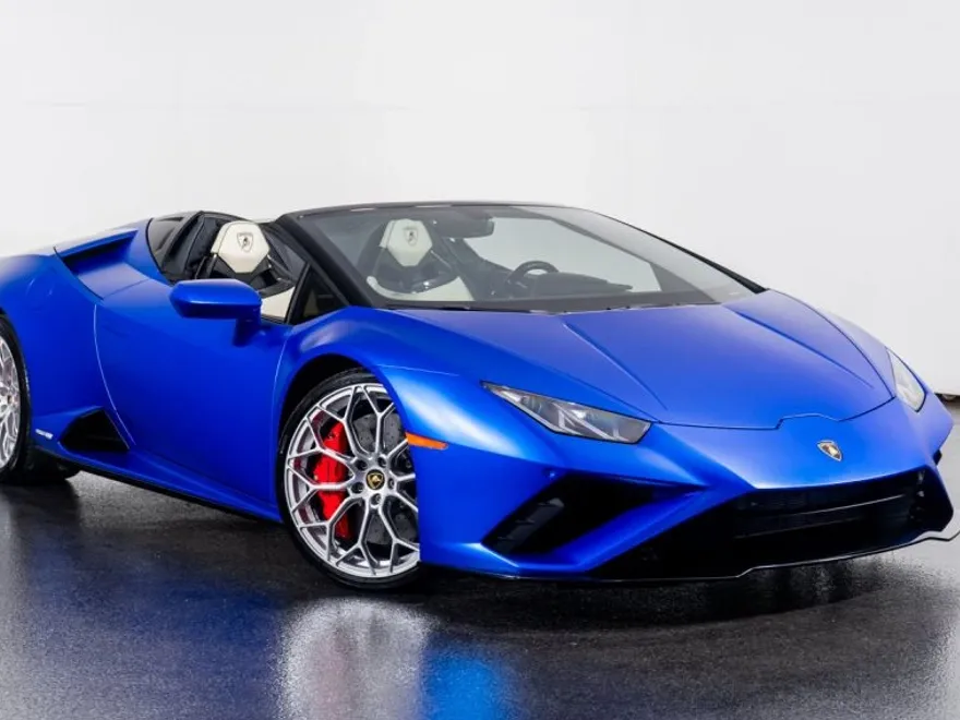 2021 Lamborghini Huracan Evo photo 1