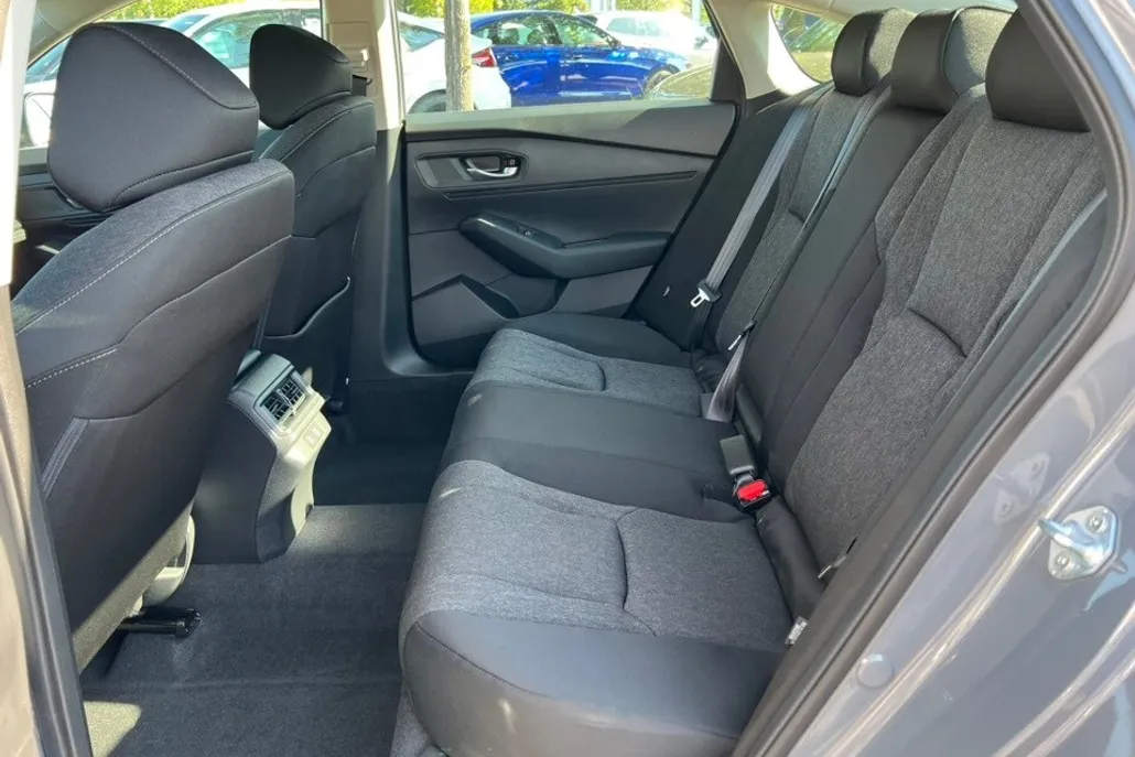 2025 Honda Accord SE photo 1