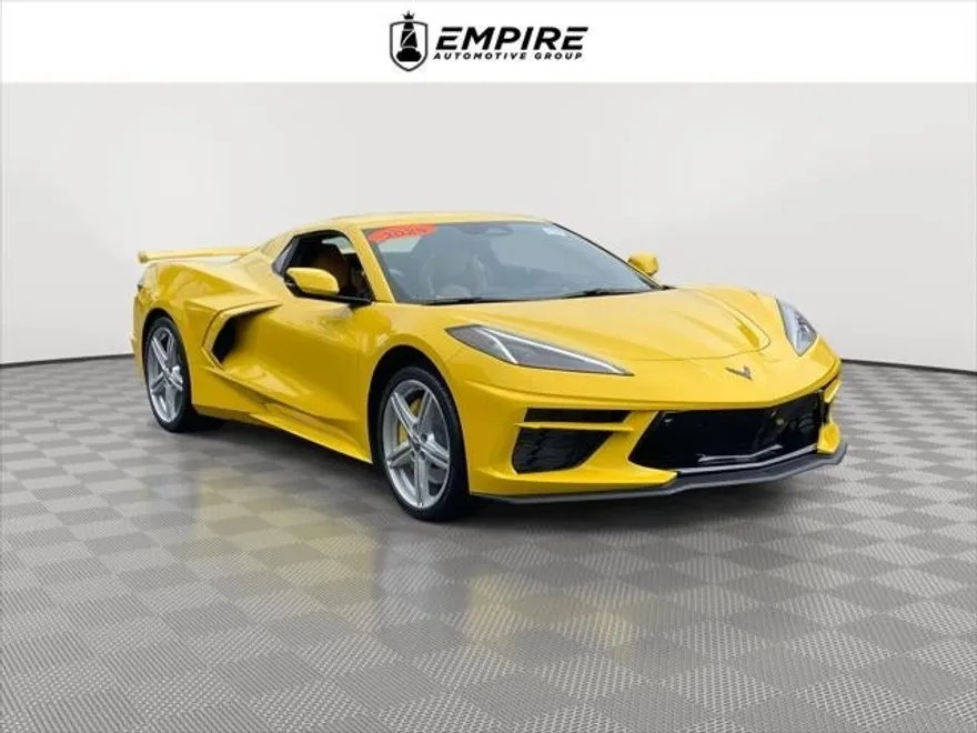 2025 Chevrolet Corvette Stingray Convertible 3LT photo 1