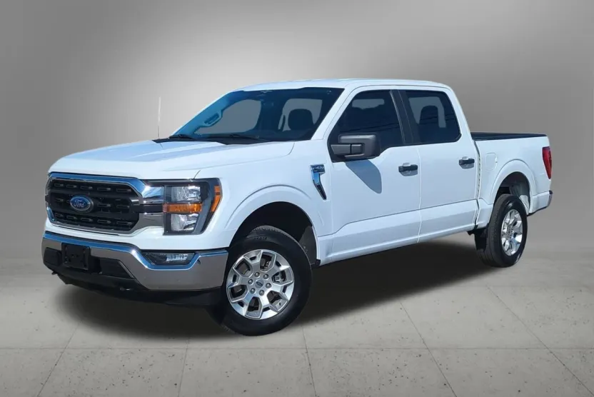 2023 Ford F-150 XLT photo 1