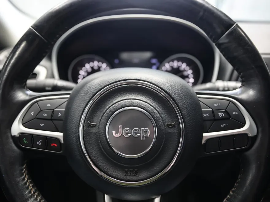 2019 Jeep Compass Latitude photo 31
