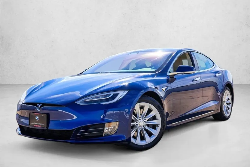 2017 Tesla Model S 75 photo 1