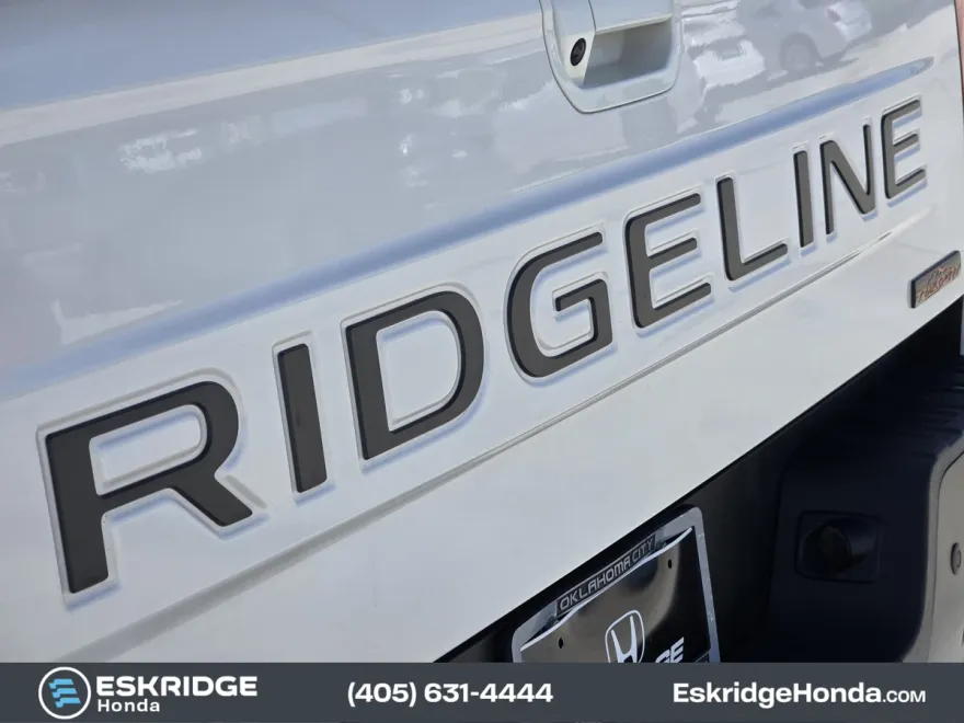 2024 Honda Ridgeline TrailSport photo 1