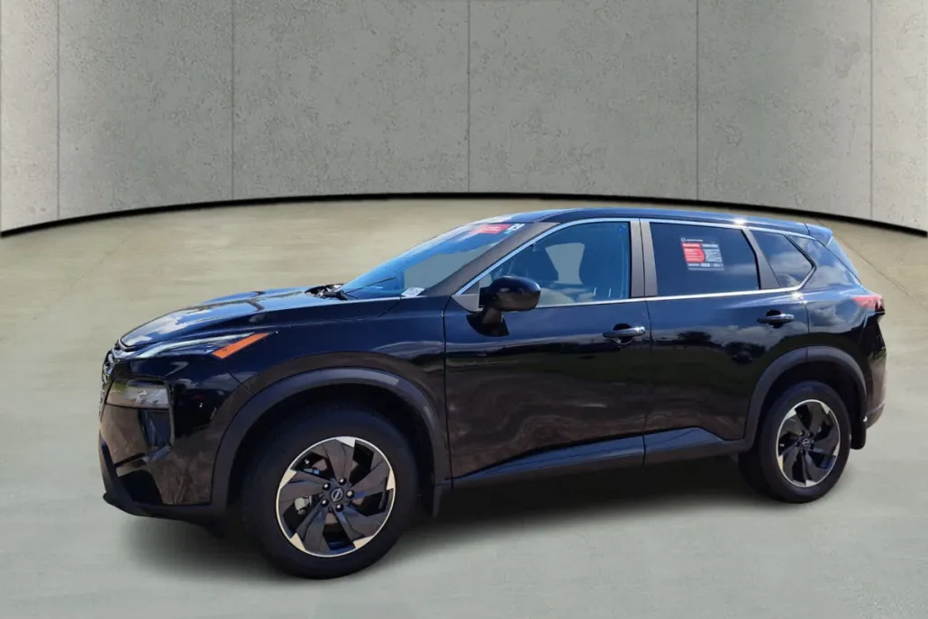 2025 Nissan Rogue SV photo 1