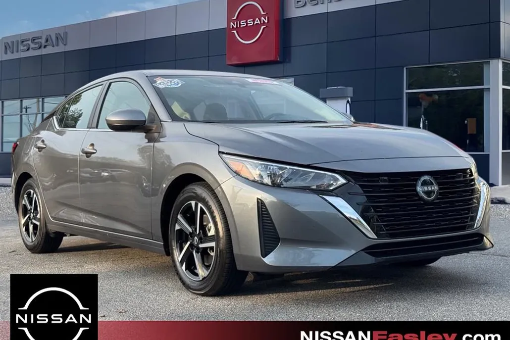 2024 Nissan Sentra SV photo 1