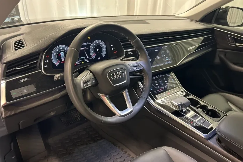 2023 Audi Q8 55 Premium photo 1