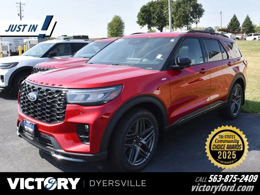 2025 Ford Explorer ST-Line photo 1