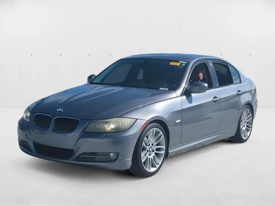 2011 Bmw 335d 3-Series photo 1