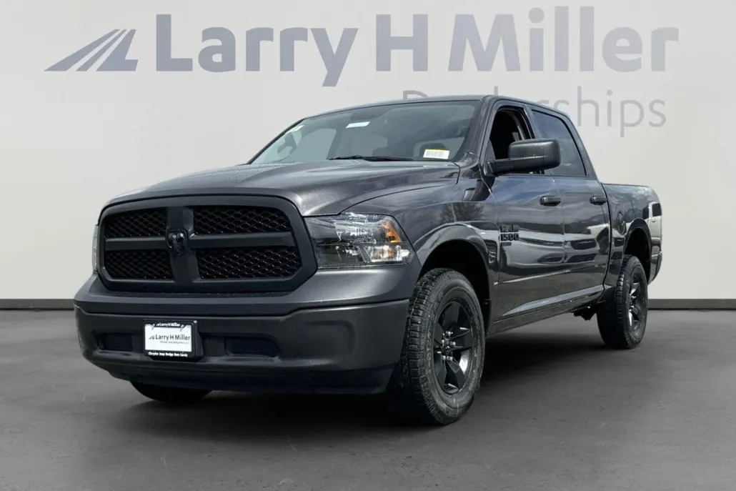 2024 Ram 1500 Classic Tradesman photo 1