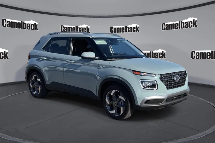 2025 Hyundai Venue Limited photo 1