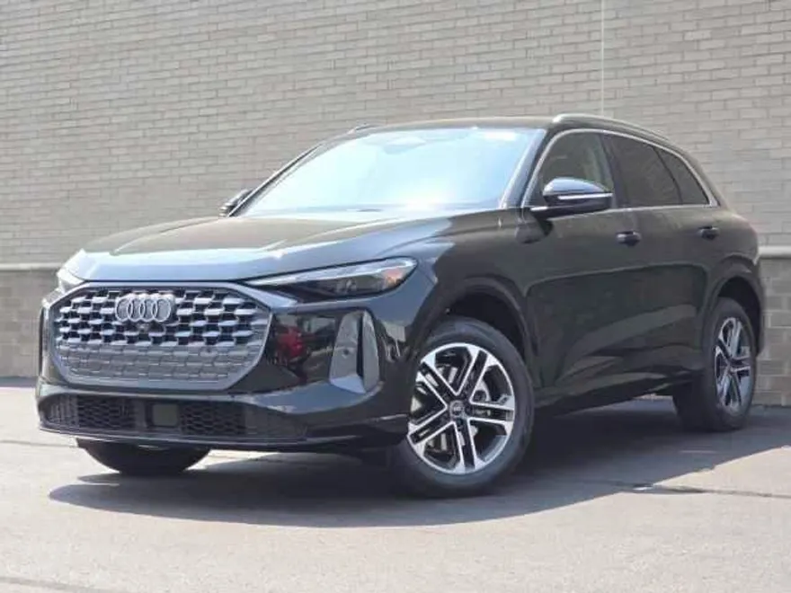2025 Audi Q5 2.0T Premium photo 1