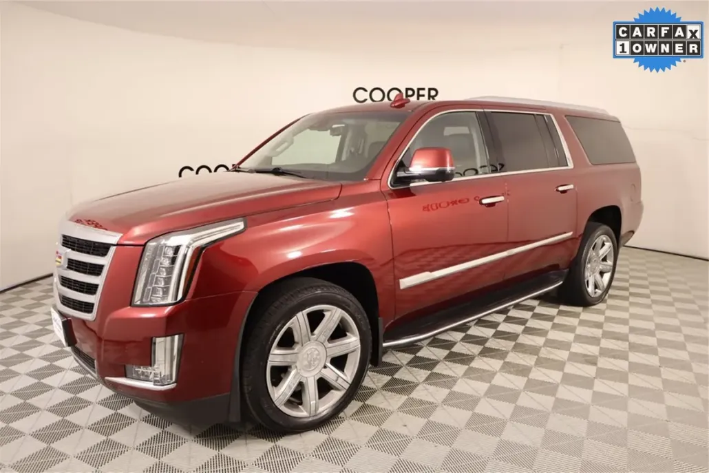 2020 Cadillac Escalade ESV Luxury photo 1
