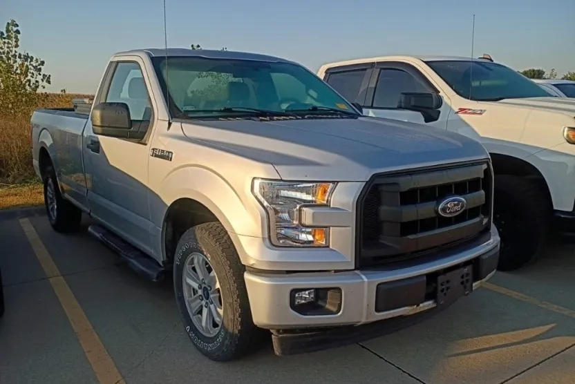 2017 Ford F-150 XL photo 1