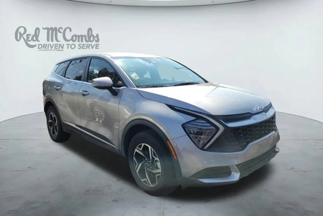 2024 Kia Sportage LX photo 1