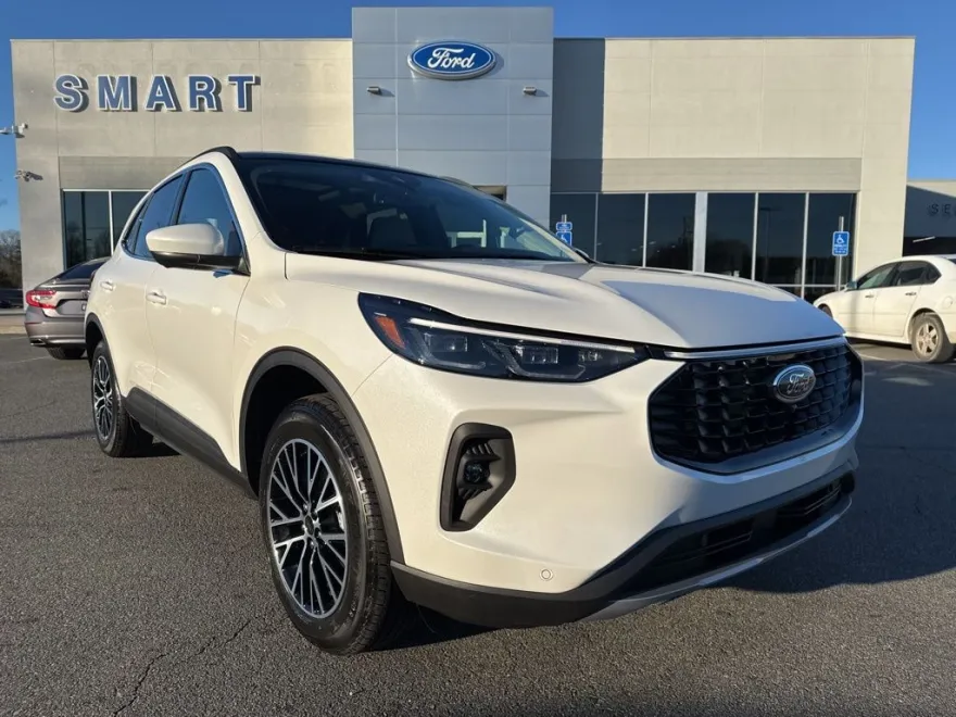 2025 Ford Escape Plug-In Hybrid photo 1