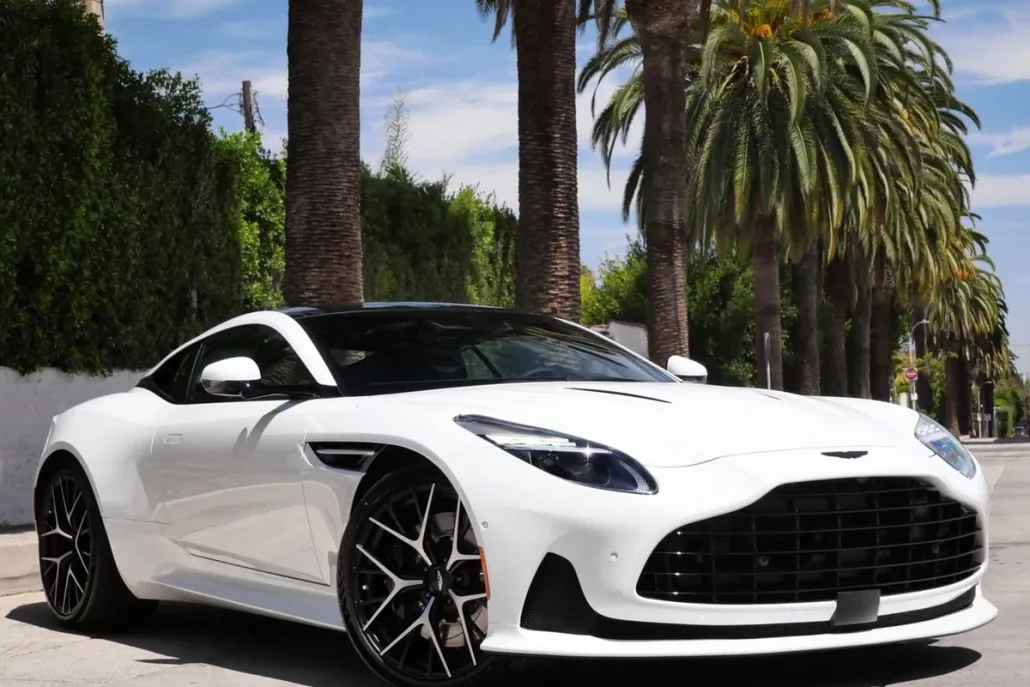 2026 Aston Martin DB12 AM5 photo 1